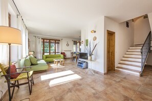 TV - Villa Clemente by MMega (Lucignano)