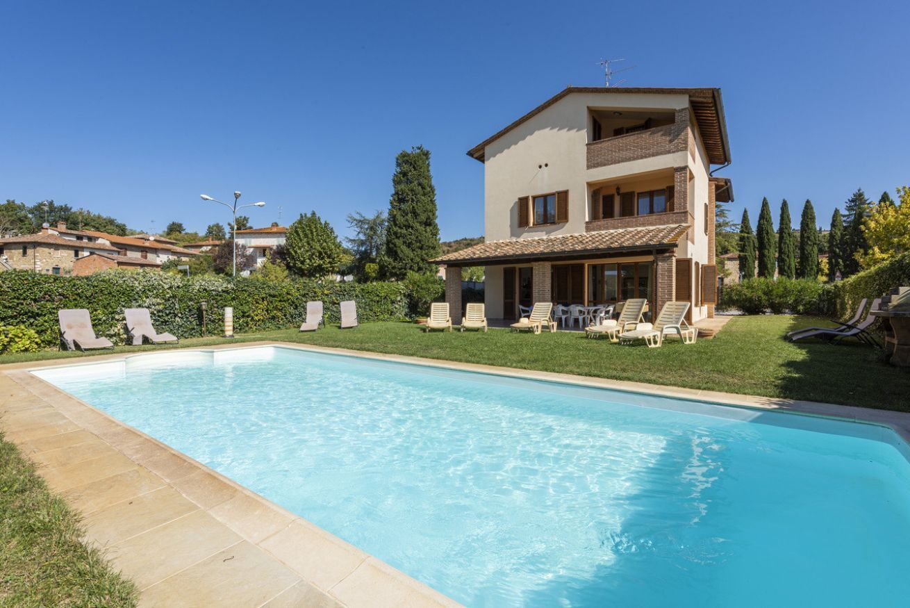 Piscine extérieure