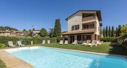 Villa Clemente by MMega