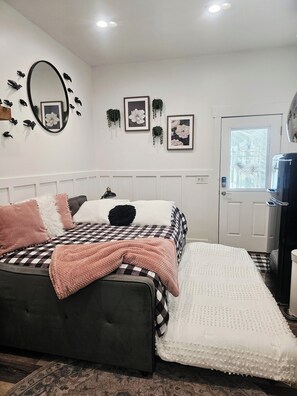 1 bedroom, free WiFi, bed sheets, wheelchair access