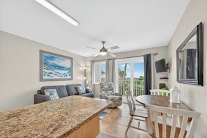 Smart TV, DVD player, books - 3103 Gulf Shores Plantation-East (Gulf Shores)