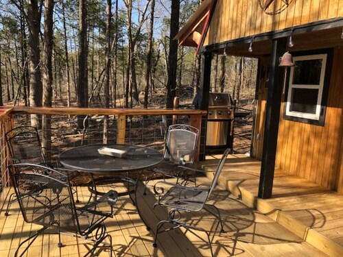 Deadwood Acres cabin #2