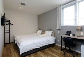 1 habitación, escritorio, wifi gratis y ropa de cama 