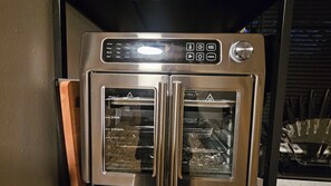 Miscellaneous - Smart & Functional w Elevated Design 1/1 Singles/Couples 20 Mins to Dtown Dallas (Dallas)