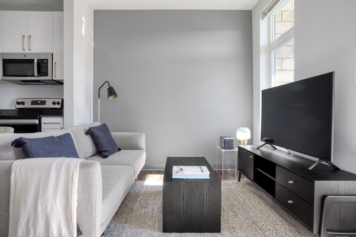 Trendy Brighton 1BR w/ W/D, Gym, near T, Shops + Dining, by Blueground