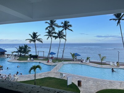 Condo Arco Iris , in the beach, pool, hot water