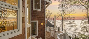 Spectacular Lake Michigan Views/Beach Access from Douglas Lakeshore Beach House 