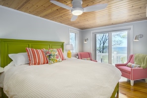 4 chambres, bureau, accès au Wi-Fi (inclus), literie fournie