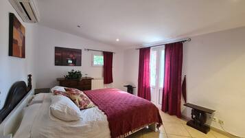 2 Schlafzimmer, Bügeleisen/Bügelbrett, kostenloses WLAN, Bettwäsche