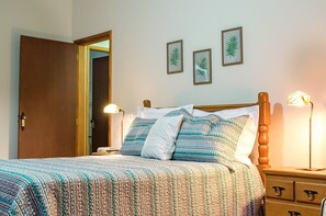 3 Schlafzimmer, Bügeleisen/Bügelbrett, WLAN, Bettwäsche