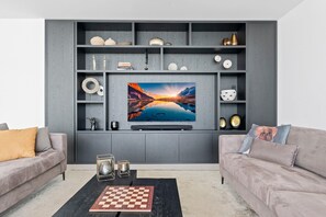 TV