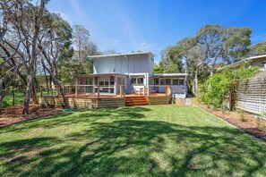 Exterior - Moonah Cottage Rye by Ready Set Stay- Close to the beach & WIFI (Rye)