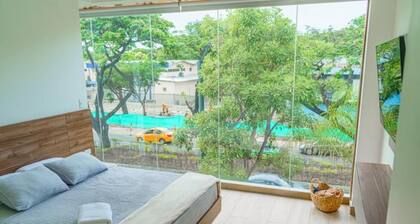 Brand new Manhattan style luxury apartment