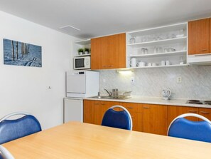 Fridge, microwave, dishwasher, highchair