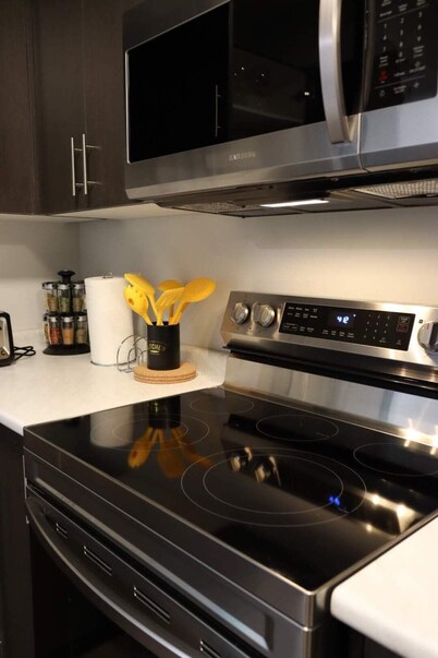 Dolce Casa@Sk: A Lovely 2 Bed Room gem you can call home.