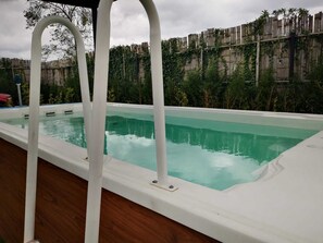 Piscina externa, piscina aquecida