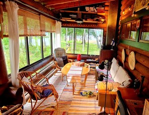 Smart TV, fireplace, video games, DVD player