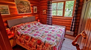 3 soverom, strykejern/-brett, reiseseng for barn og wi-fi (inkludert)