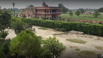 واجهة المنشأة