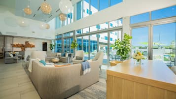 Sala de estar en el lobby