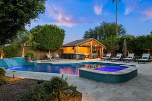 Beheizter Pool