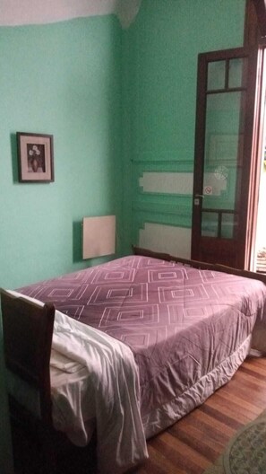 Habitación tradicional | 1 dormitorio, wifi gratis, ropa de cama