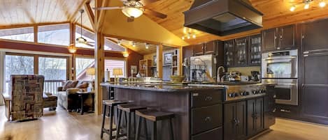 Fridge, microwave, dishwasher, coffee/tea maker