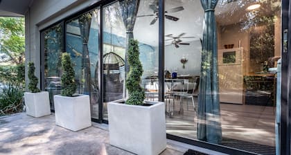 Private Luxury King Guest House - 4 min from UF stadium