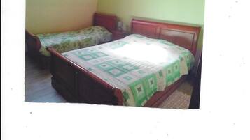 4 dormitorios, tabla de planchar con plancha, wifi