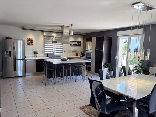 Superbe maison F5 terrasse et jardin, au calme à 15 min de Colmar et Mulhouse