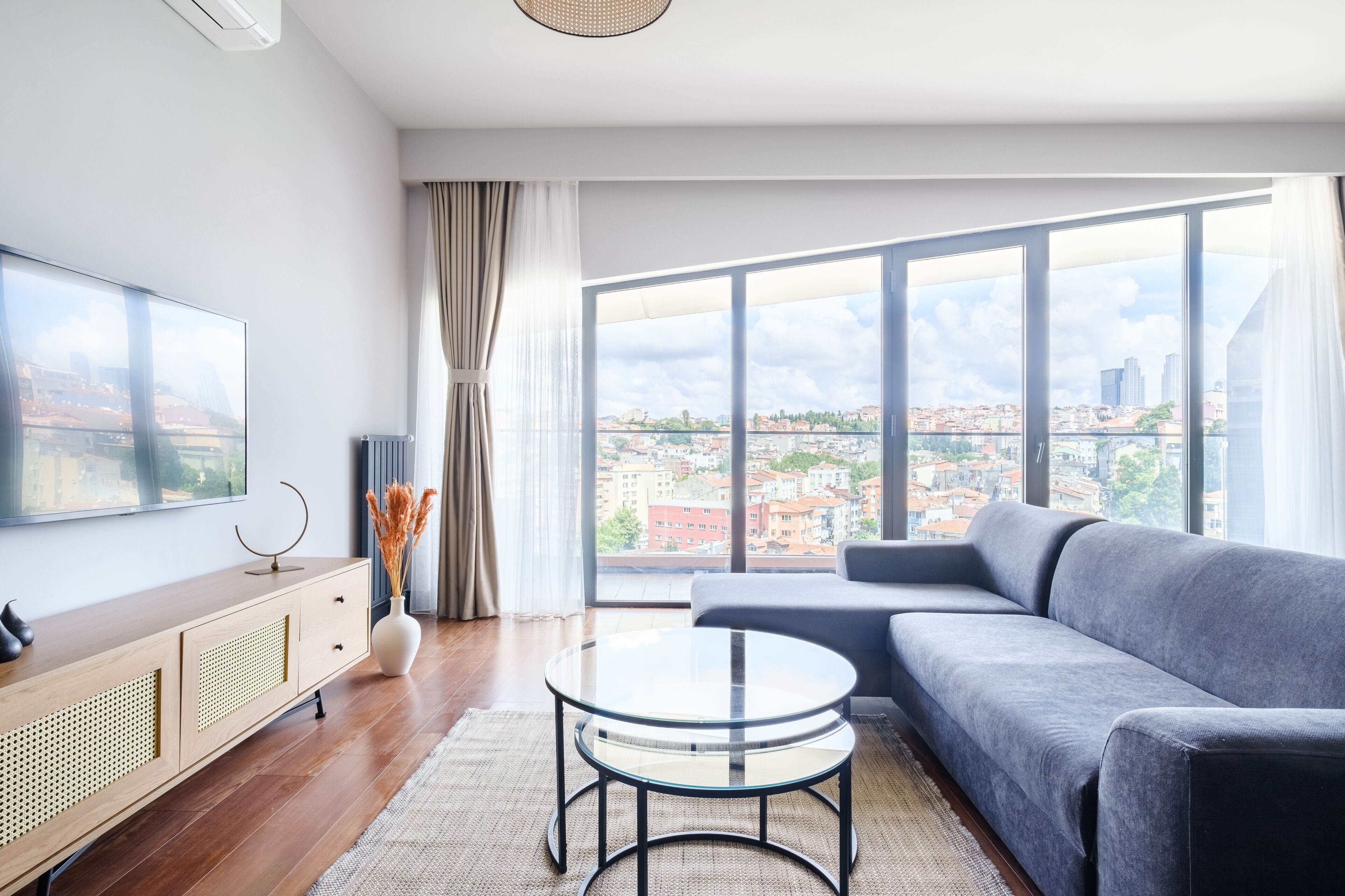 Design Duplex, 2 Bedrooms | Living area | 100-cm LCD TV with satellite channels, TV