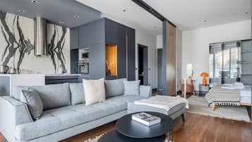 Monolocale Deluxe | 2 camere, con stile personalizzato, con arredamento individuale