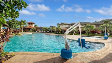 Appart'hôtel, 3 chambres | Piscine
