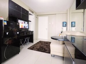 TV - 2BR Apartment (Daerah Khusus Ibukota Jakarta)