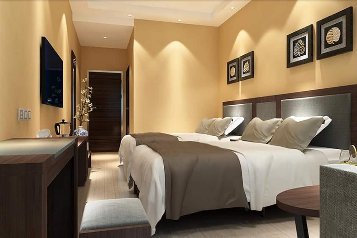 Minibar, ücretsiz kablosuz İnternet, çarşaf takımı