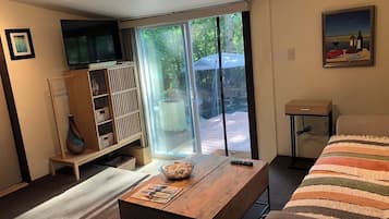 1 chambre, fer et planche Ă repasser, Wi-Fi, draps fournis