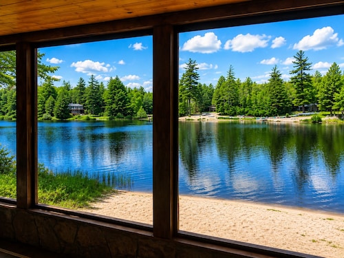 Pond-Side Chalet • Private Beach • Canoe & Kayak • Sleeps 7 • Near Storyland