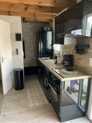 Fridge, microwave, oven, stovetop - House sea view 2 bedrooms Wifi, private parking and large terrace (Quiberon)