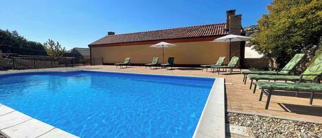 Piscina a l'aire lliure