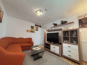 TV, stereo