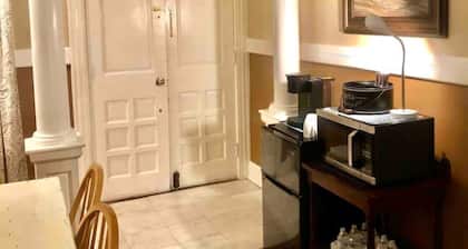 Private Suite w/Kitchenette