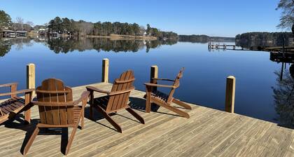 Cozy cottage, BIG water views - New build with pool coming soon!