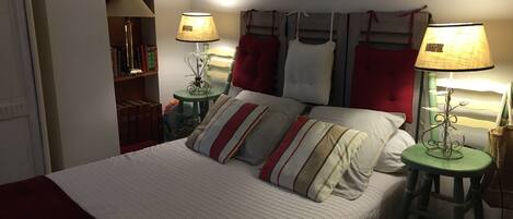 1 chambre, coffres-forts dans les chambres, bureau