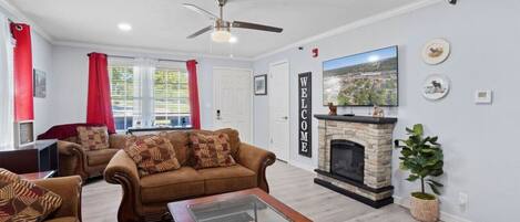 Fernseher, Kamin, Videospiele