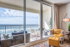 Smart TV, DVD player