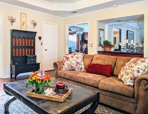 Smart TV, fireplace, DVD player, table football