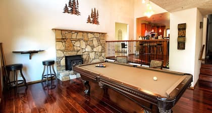 #Oneofakind 5B Retreat w/Pool table,Sauna,Koi Pond