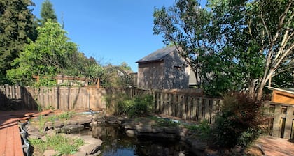 #Oneofakind 5B Retreat w/Pool table,Sauna,Koi Pond