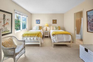 2 slaapkamers, een strijkplank/strijkijzer, wifi, beddengoed