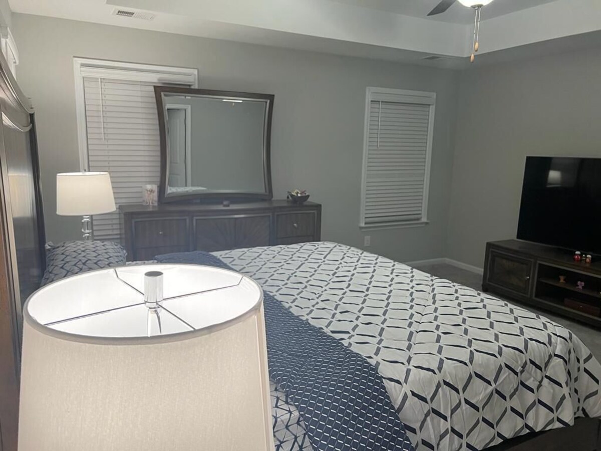 Photo 17 of The Cameo’s Joy by Amaris Corporate Rentals